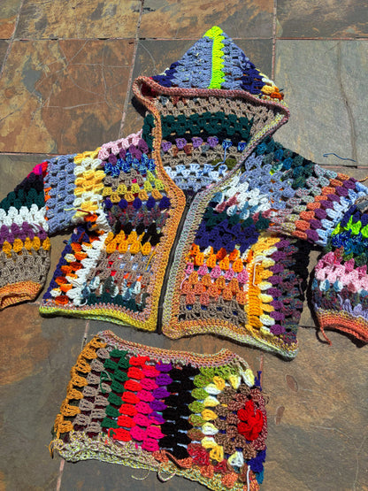 Scrap yarn granny set